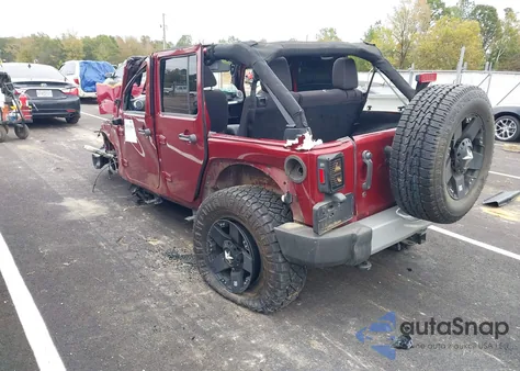 2013 Jeep Wrangler Unlimited Sahara z USA, uszkodzony, nr VIN 1C4BJWEG5DL576315